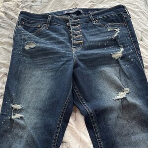 Hollister High Rise Button-Fly Distressed Jeans - Dark Blue